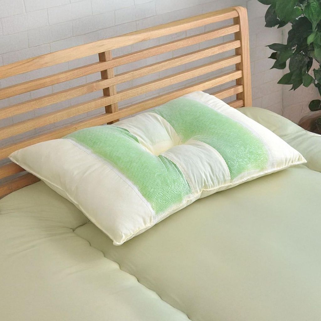 ikehiko_pillow_mori_43x63_N_ (1)