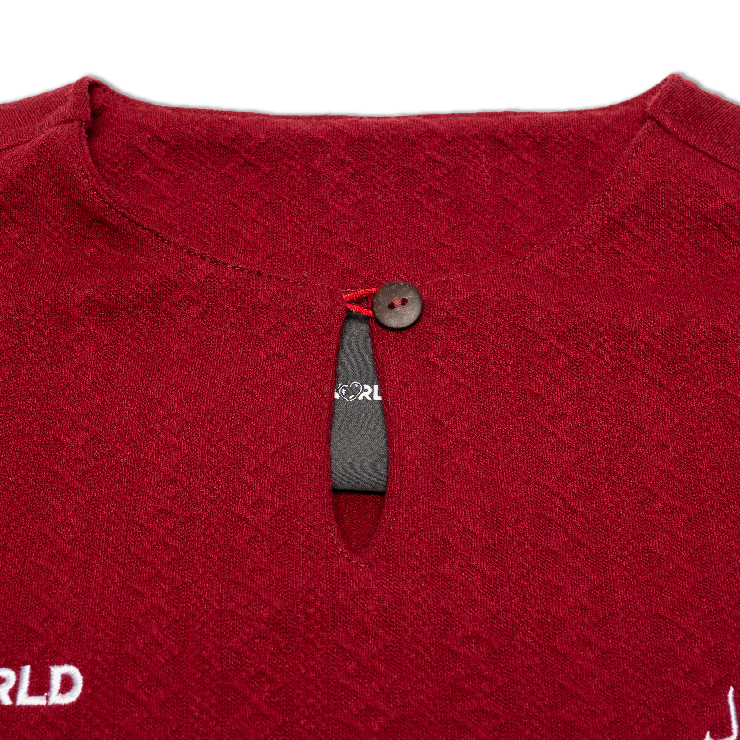 T-SHIRT MAROONArtboard 4