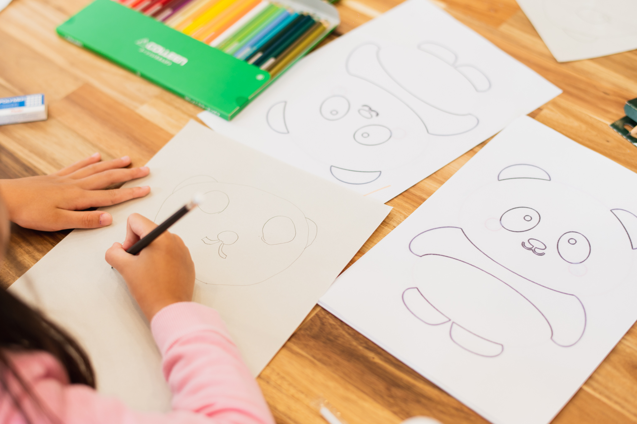 Children learning painting