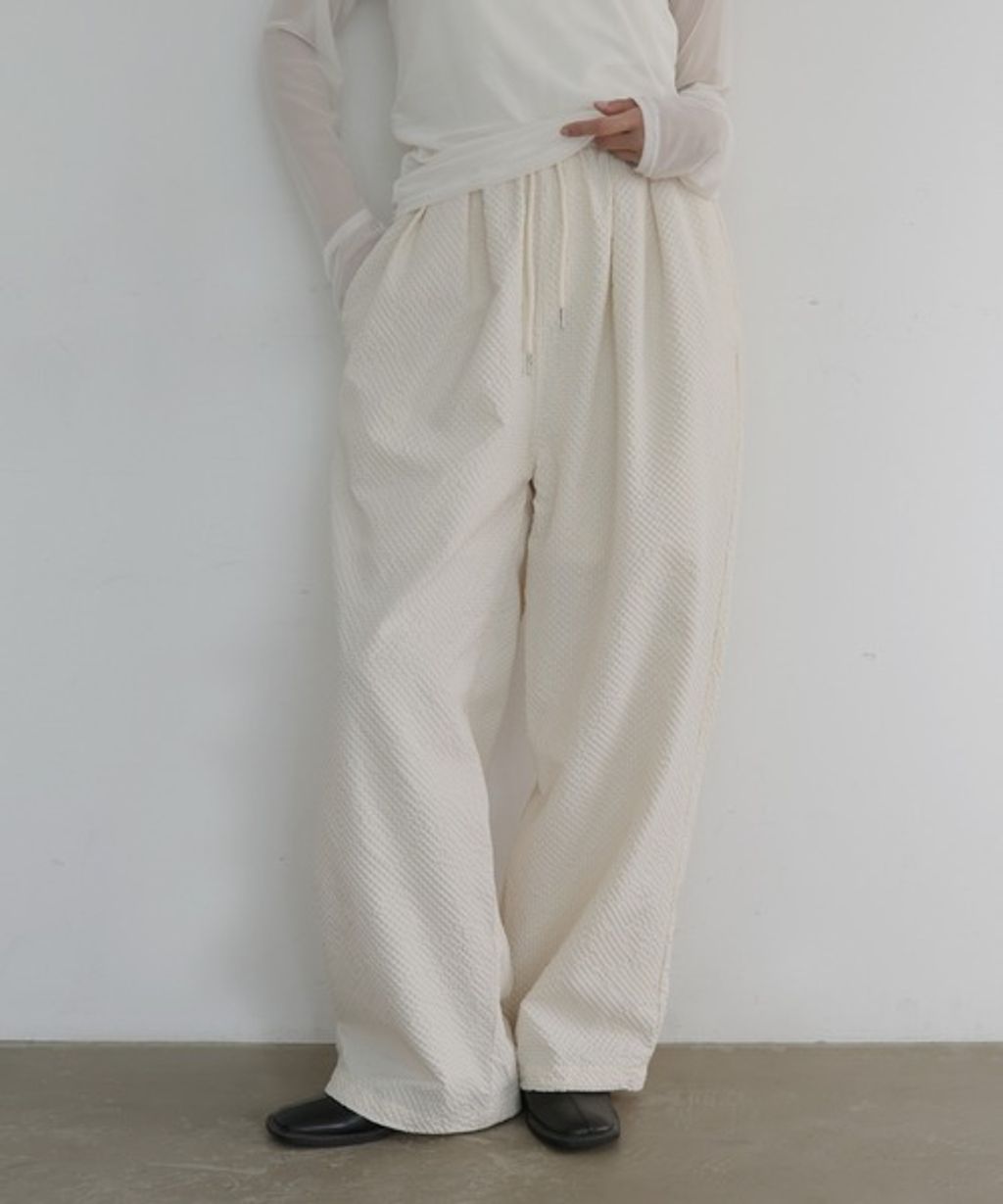 imgi_30_105274789b_b_30_500