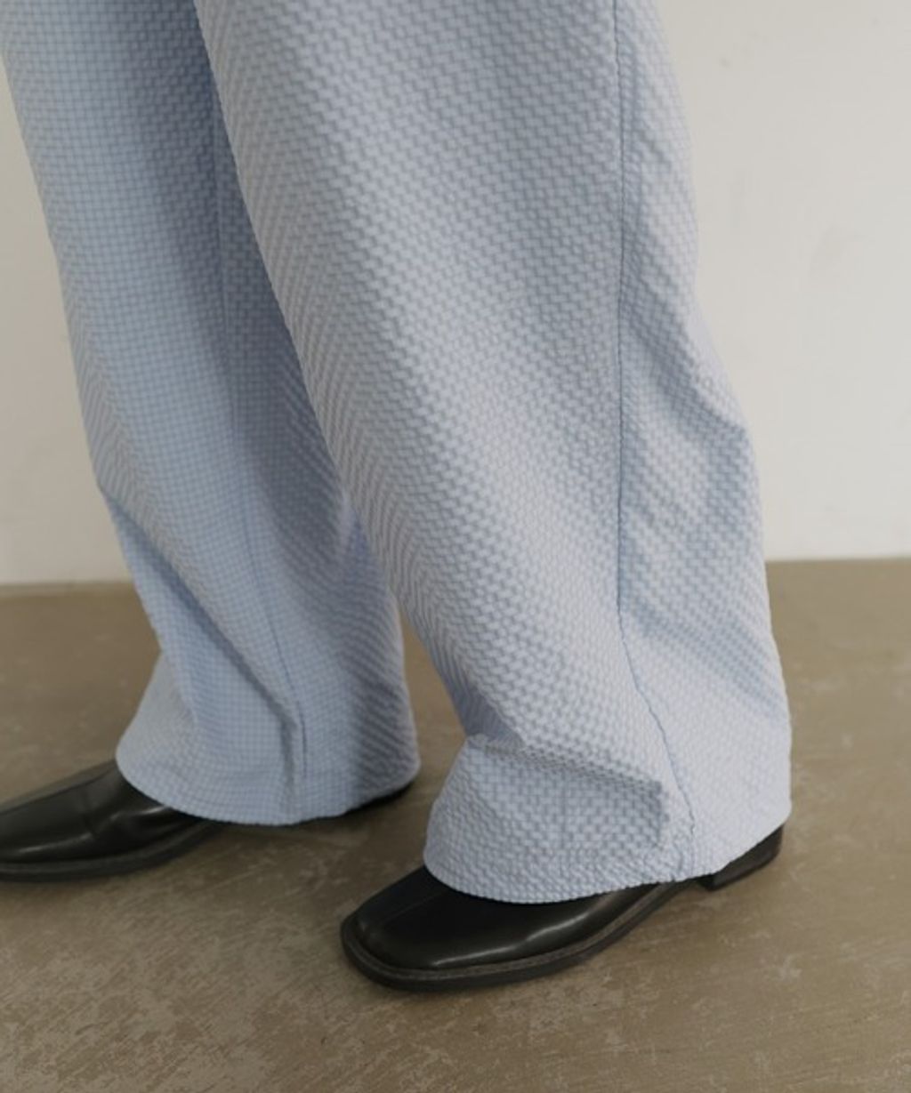 imgi_27_105274789b_b_26_500