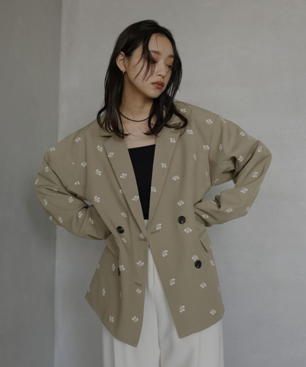 imgi_21_103939677b_b_19_500