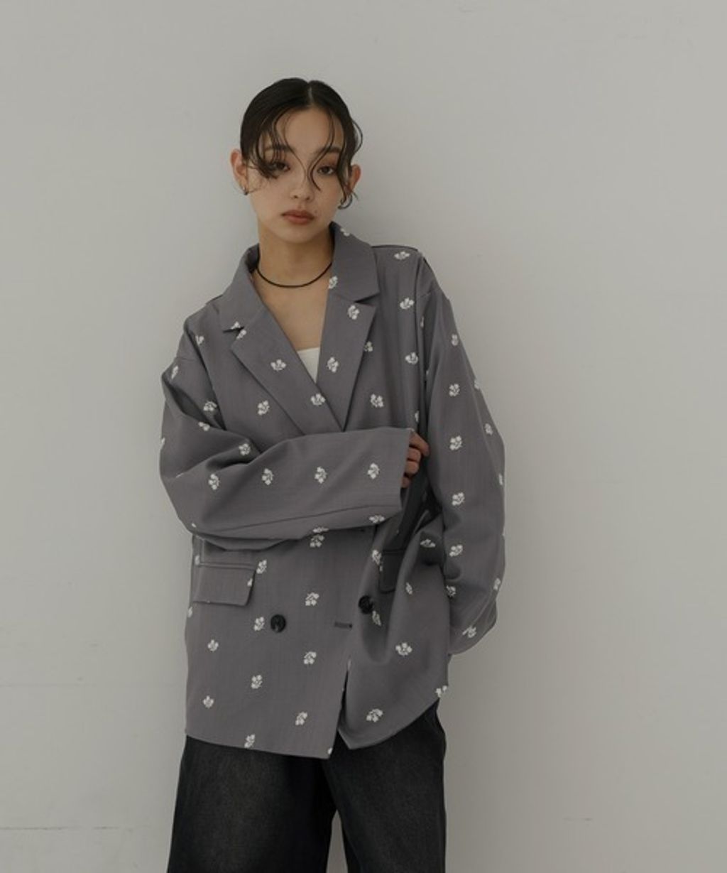 imgi_32_103939677b_b_30_500