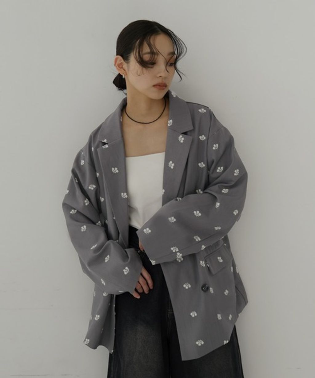 imgi_34_103939677b_b_32_500