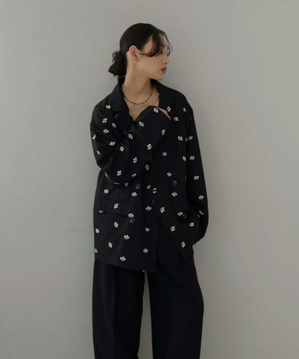 imgi_12_103939677b_b_09_500