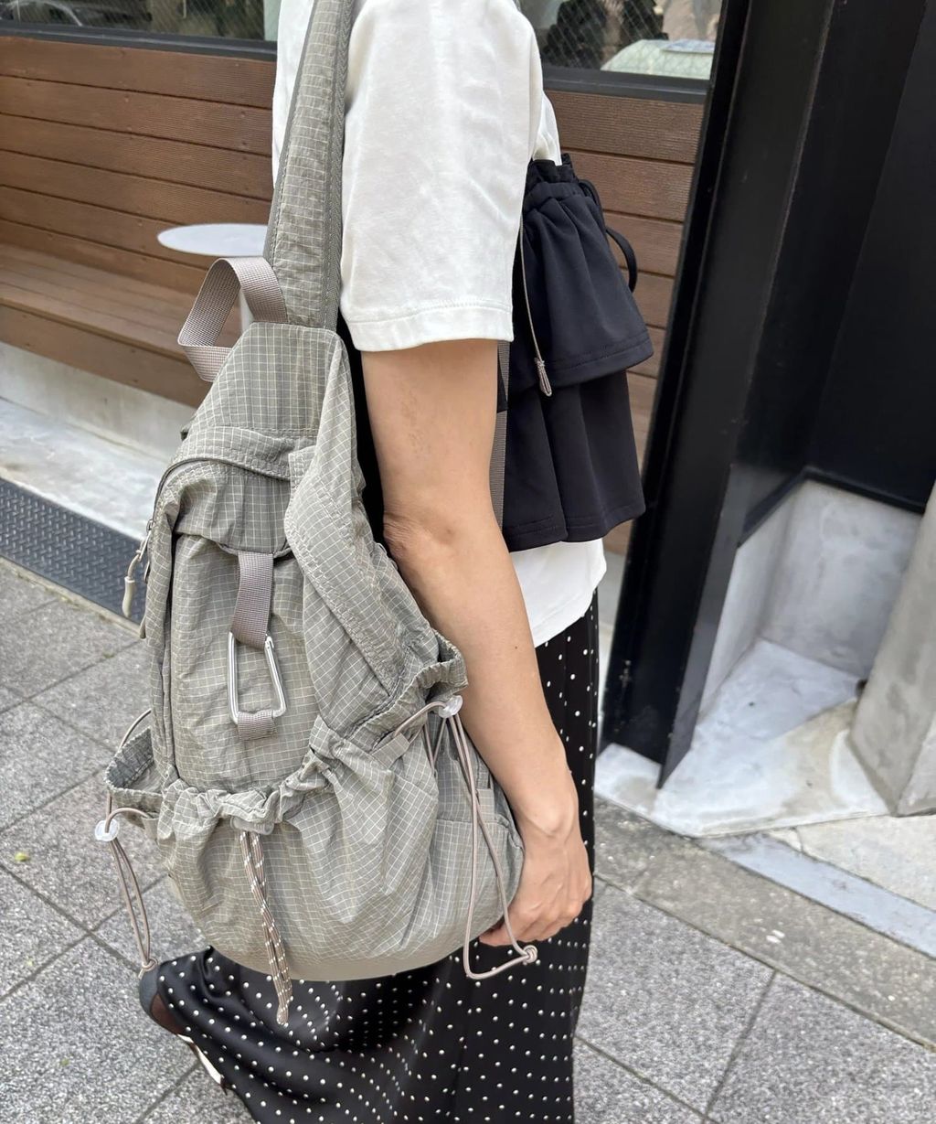 imgi_367_722444_2984774_15