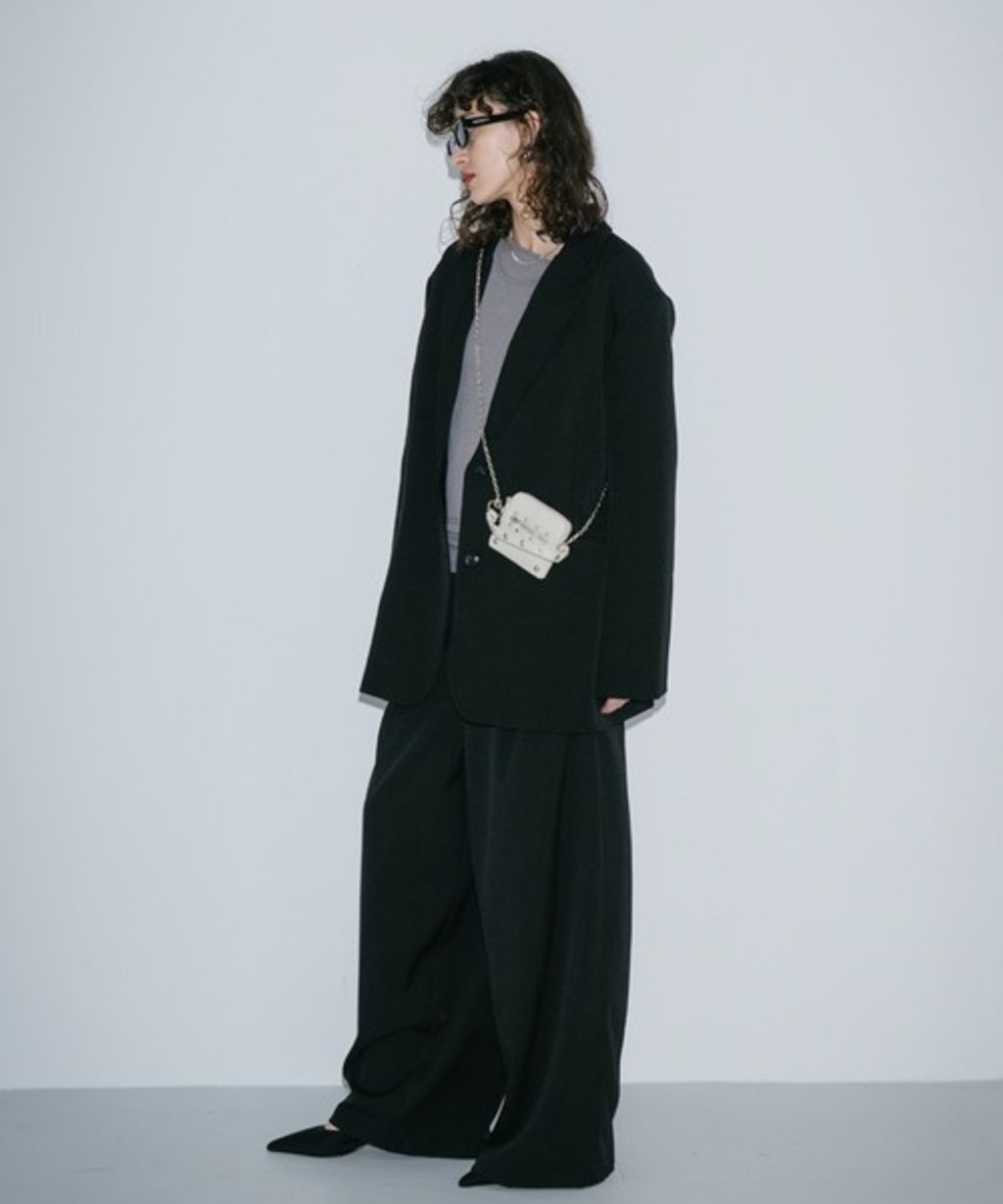 imgi_23_97800504b_b_21_500