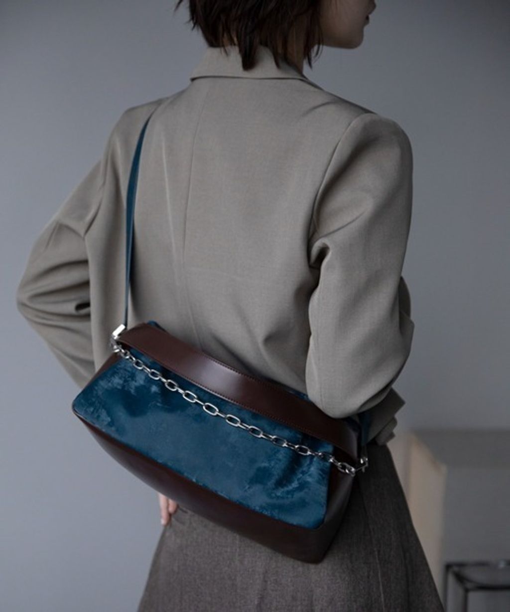 imgi_19_101658625b_b_05_500