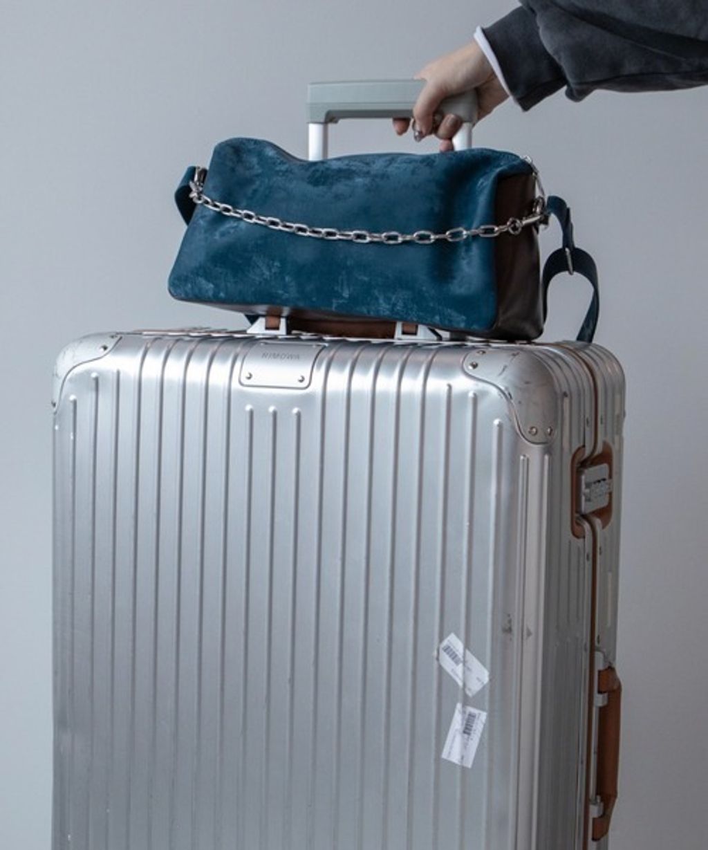 imgi_12_101658625b_b_21_500