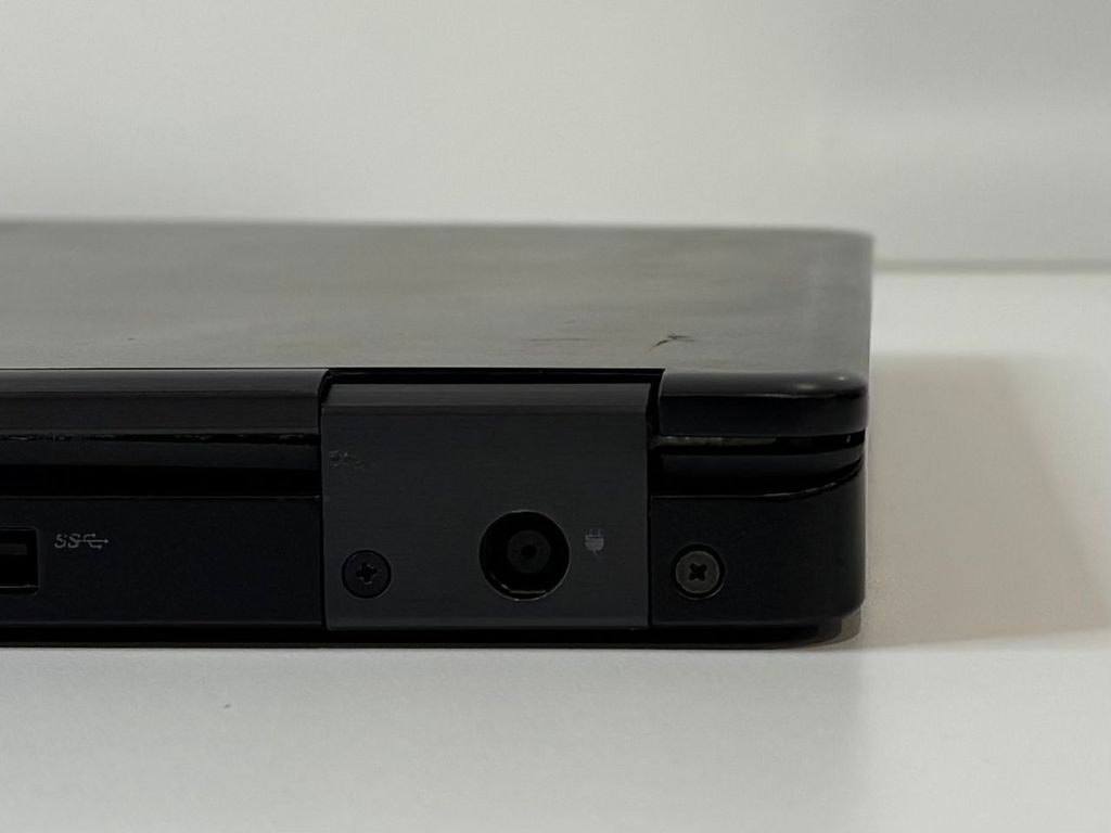 WhatsApp Image 2025-10-27 at 21.14.04_ee44a6a7