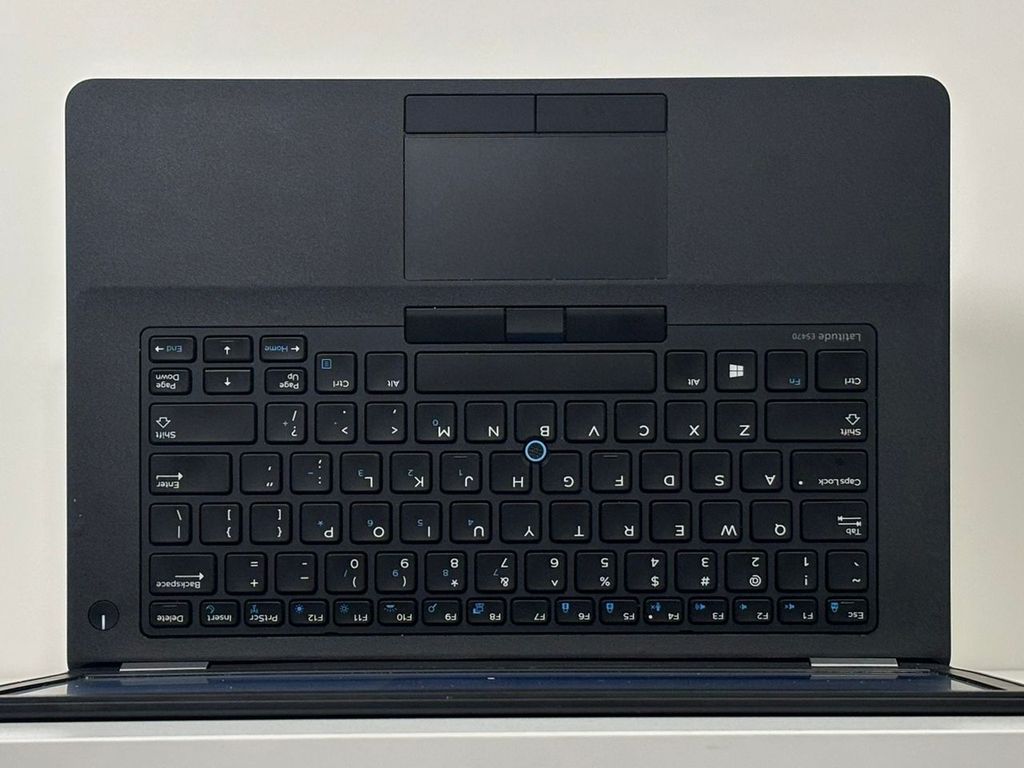 WhatsApp Image 2025-11-15 at 19.59.06_21758252