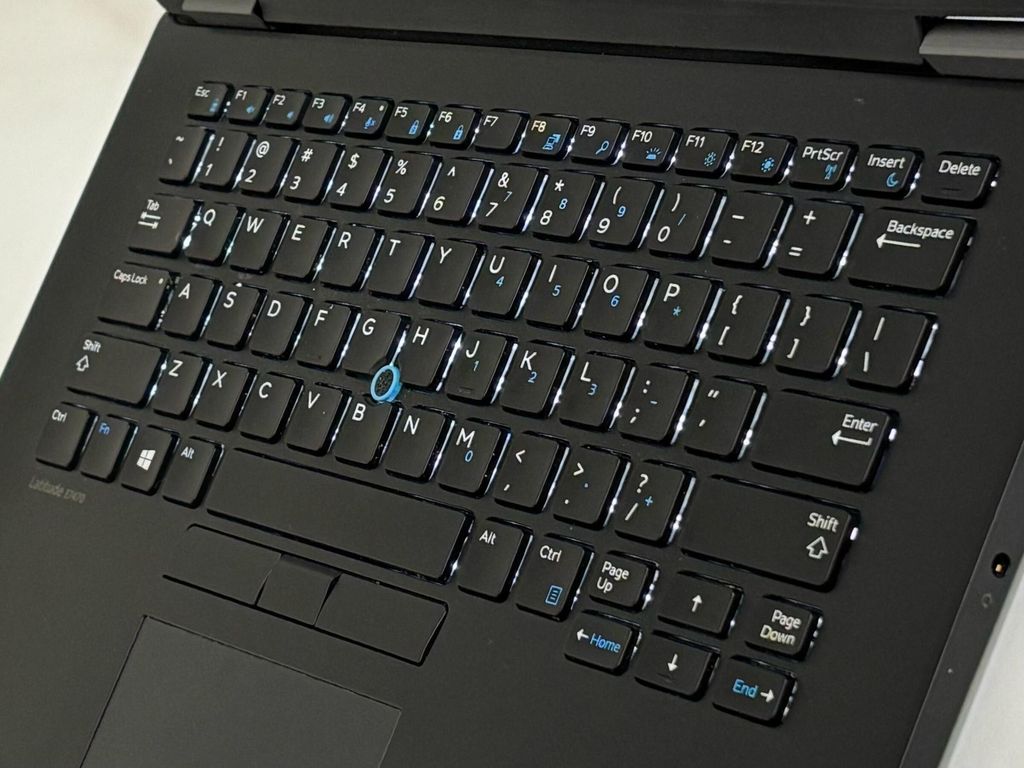 WhatsApp Image 2025-11-10 at 22.06.11