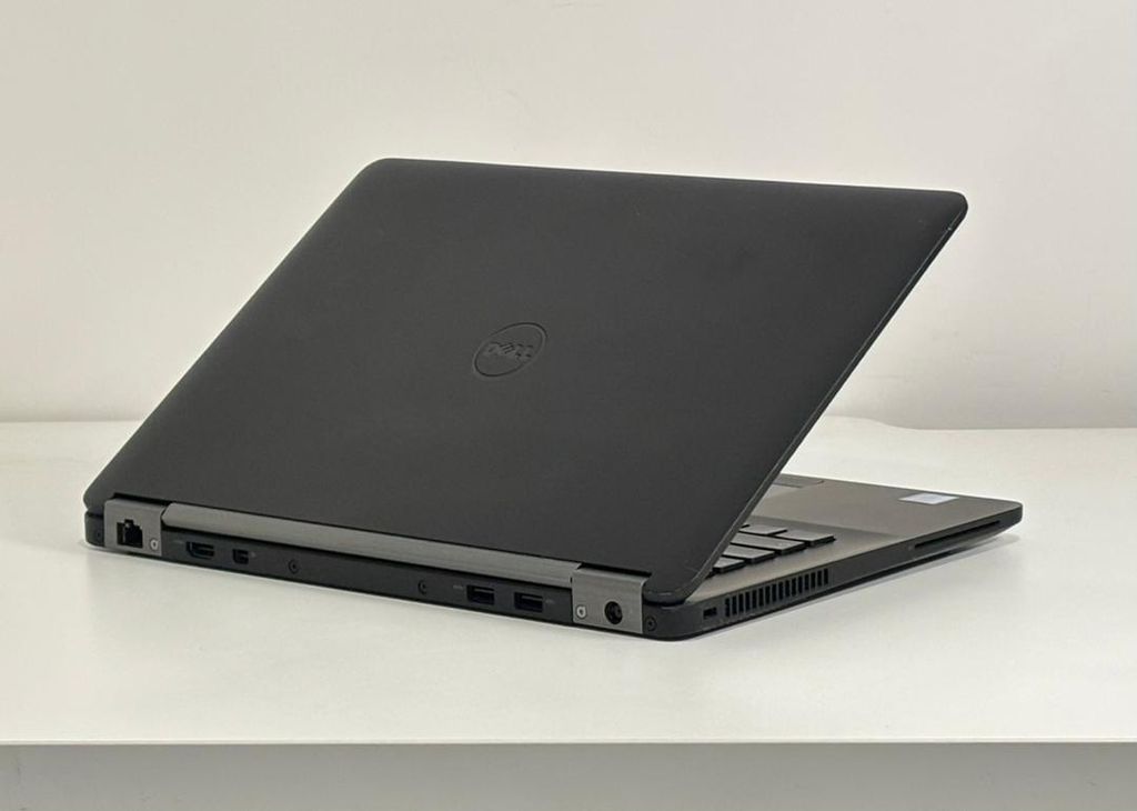 WhatsApp Image 2025-12-16 at 17.45.51 (1)