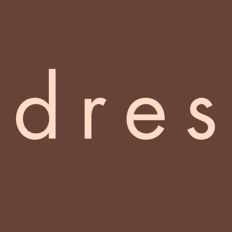 Dresboutique@gmail.com