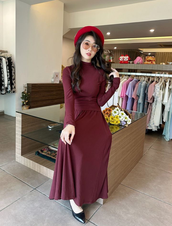 Maddie Comfort Maroon Mid Neck Set Wear 酒红色简约纯棉套装