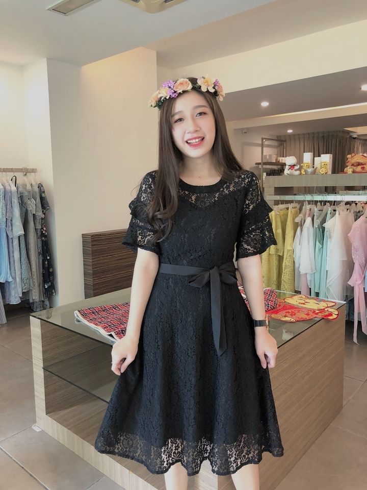 Mathilde Lace Dress 黑色蕾丝连身裙