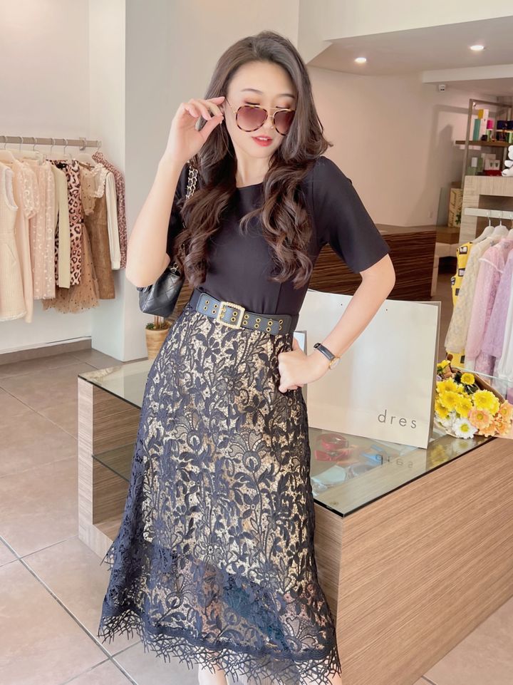 Miranna Lace Belted Dress 御姐短袖配饰假两件连身裙