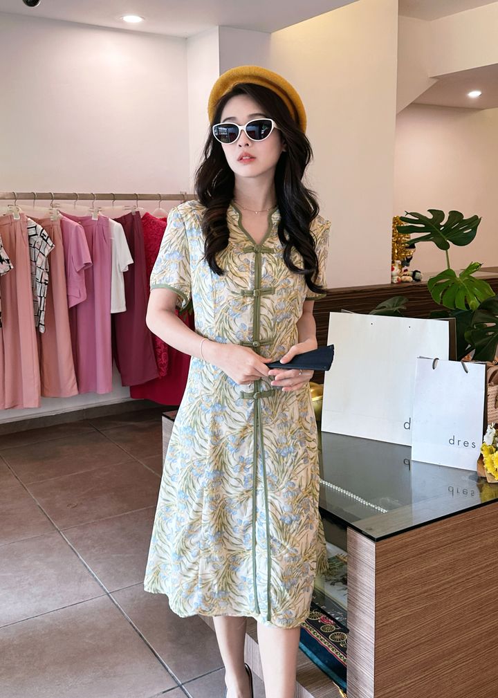 Olive Breeze Modern Chinese Dress 橄榄风语连身裙