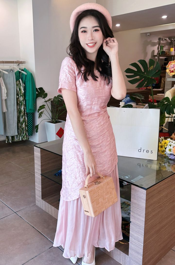 Pink Whisper Dress 粉语连身裙