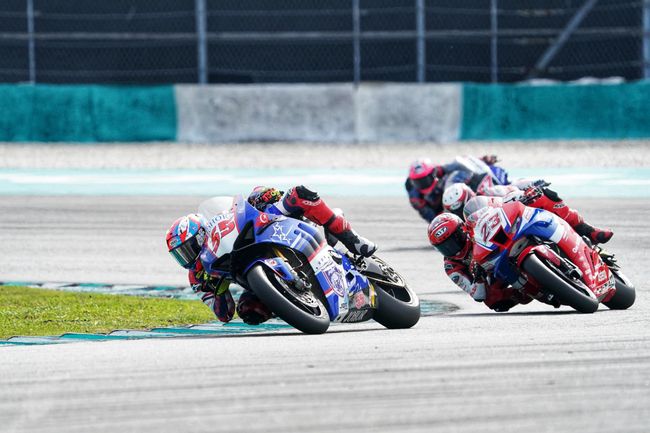 DB Petroleum Sdn Bhd | Our Products - Motorcycle Engine Oil (MCO)