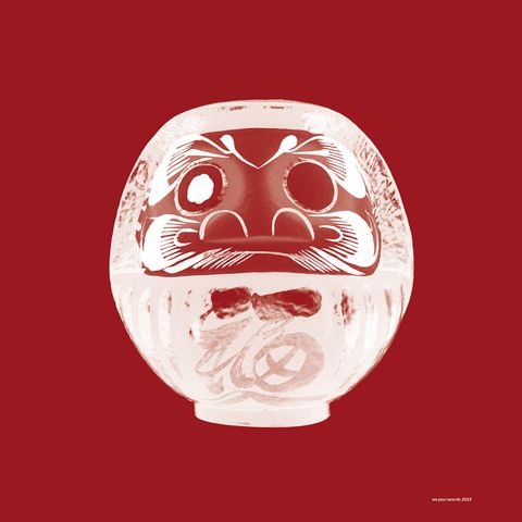 Lukas Traxel—One-Eyed Daruma 01