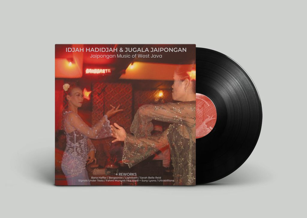 Idjah Hadidjah&Jugala Jaipongan—Jaipongan Music of West Java 02