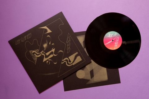 Lay Llamas—Goud 02