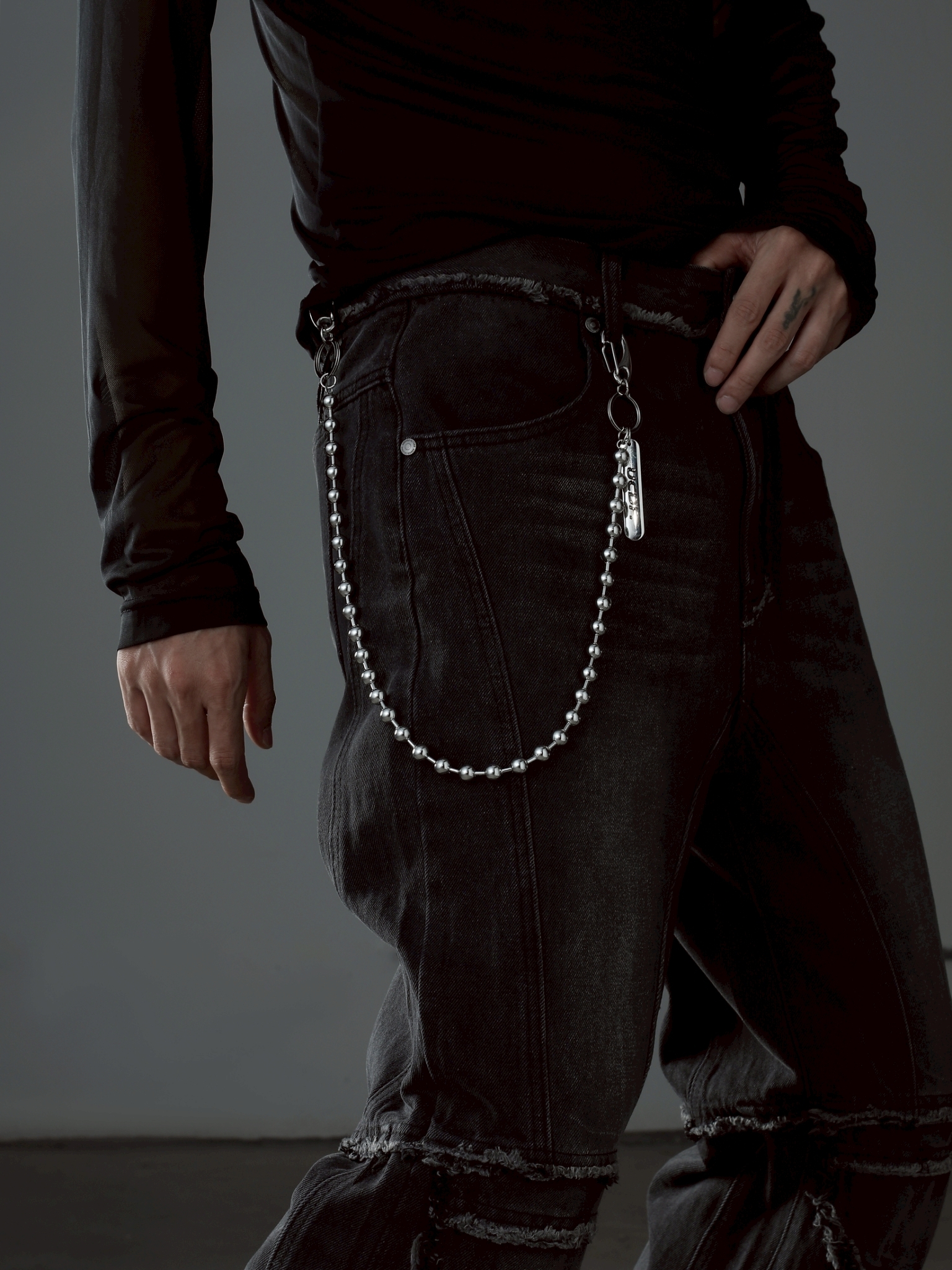 LINE_ALBUM_UCC005_251226_1