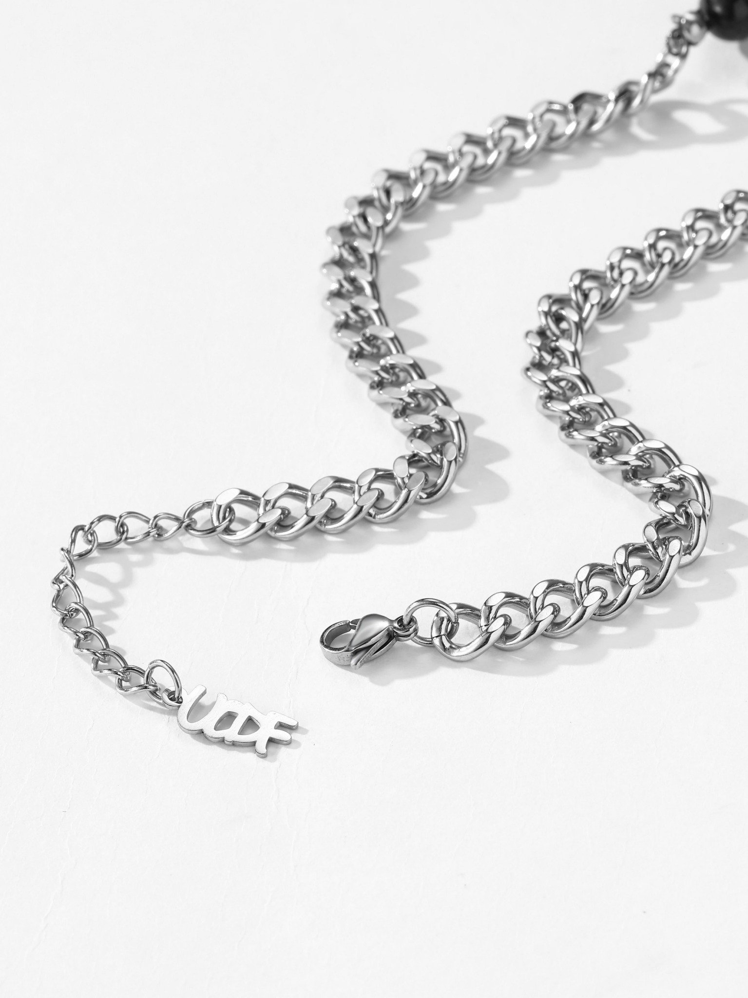 LINE_ALBUM_UCA026_251226_5