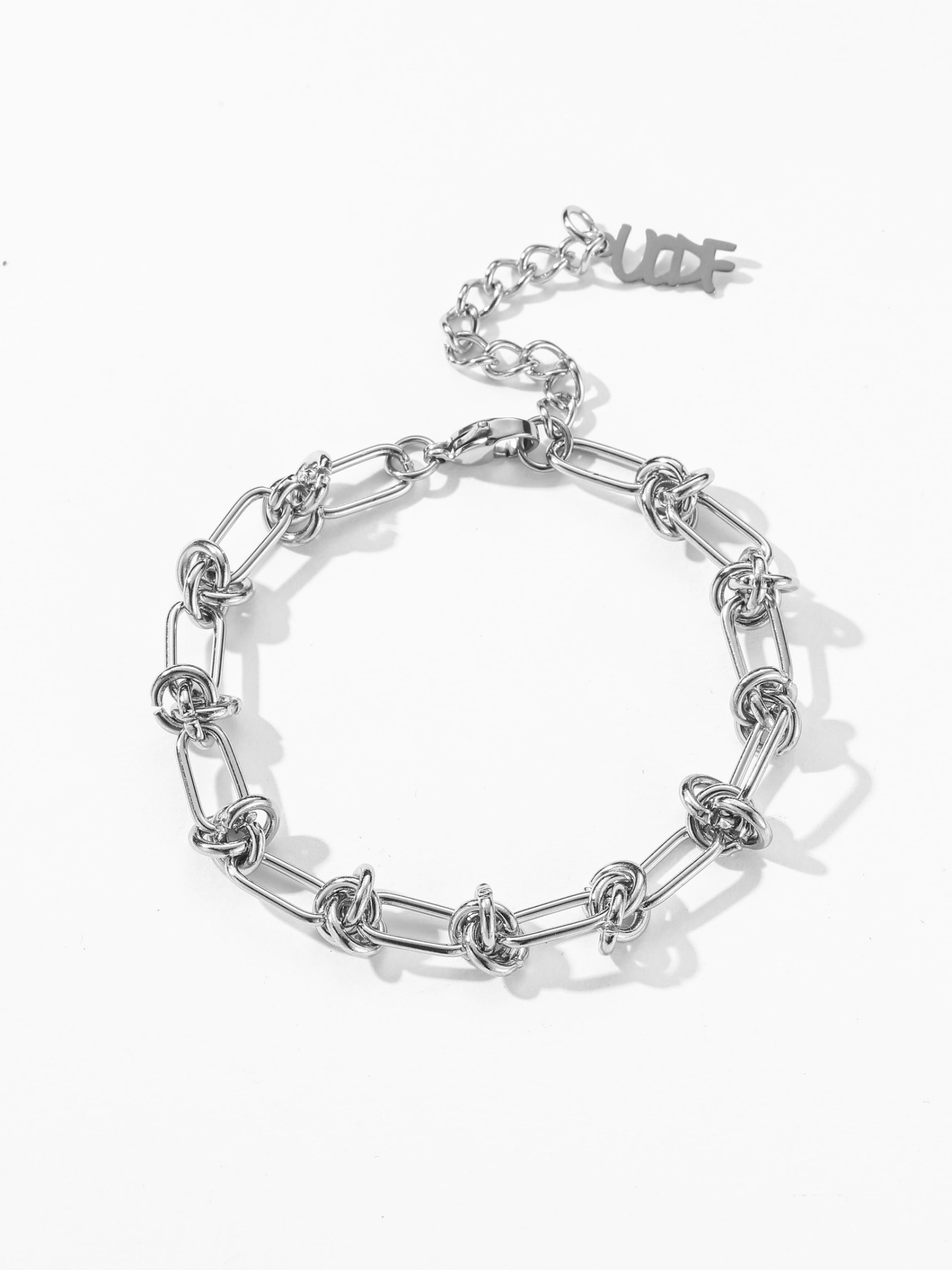 LINE_ALBUM_UCB003_251226_8