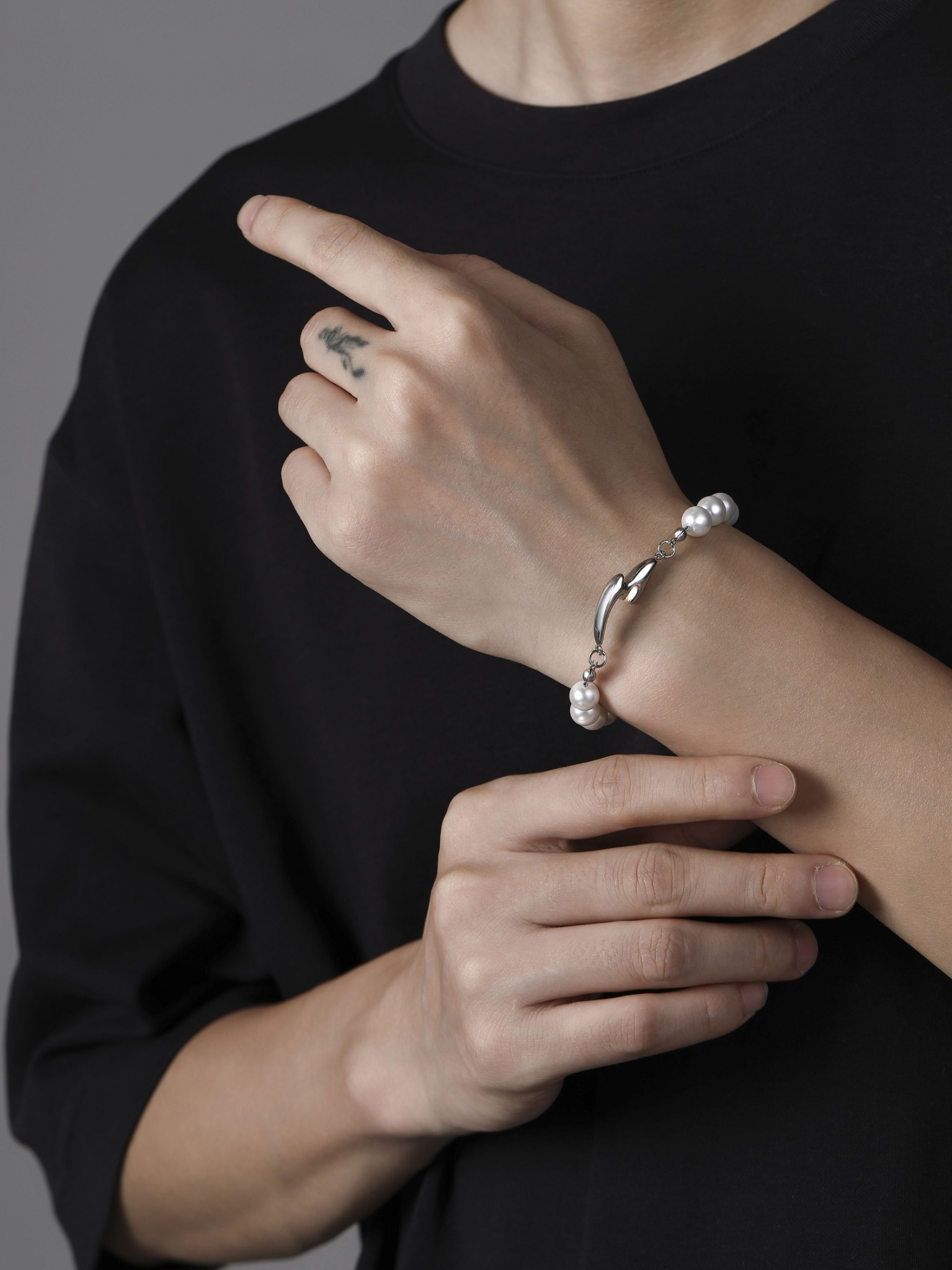 LINE_ALBUM_UCB011_251226_4