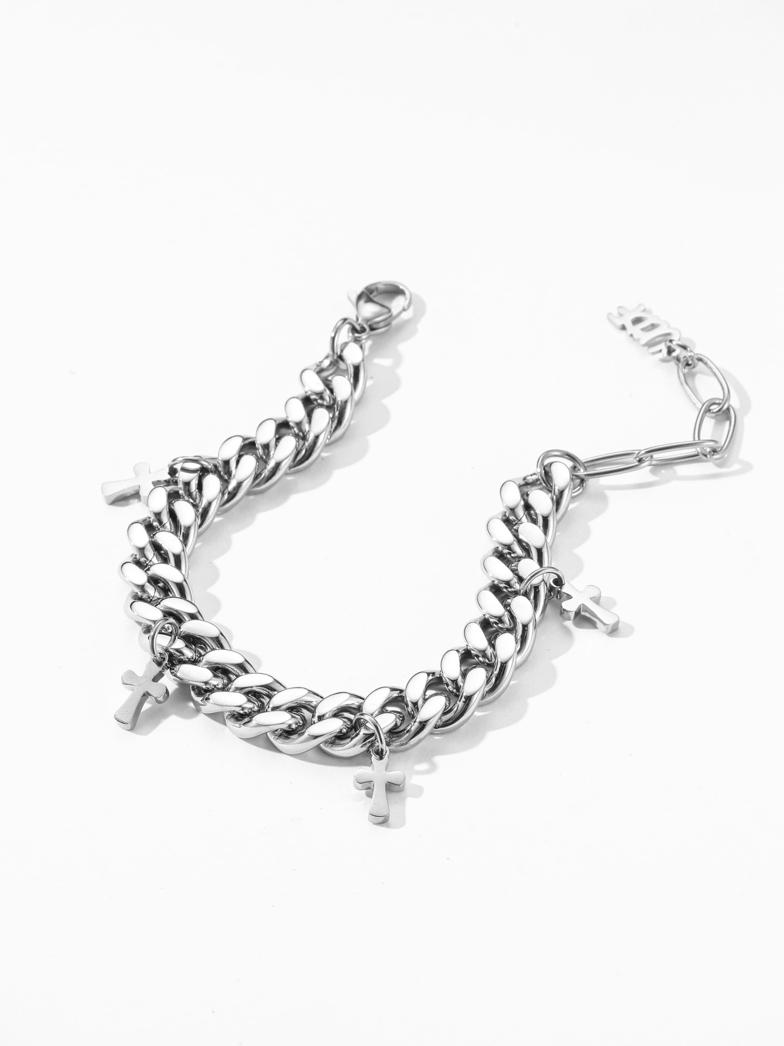 LINE_ALBUM_UCB007_251226_7