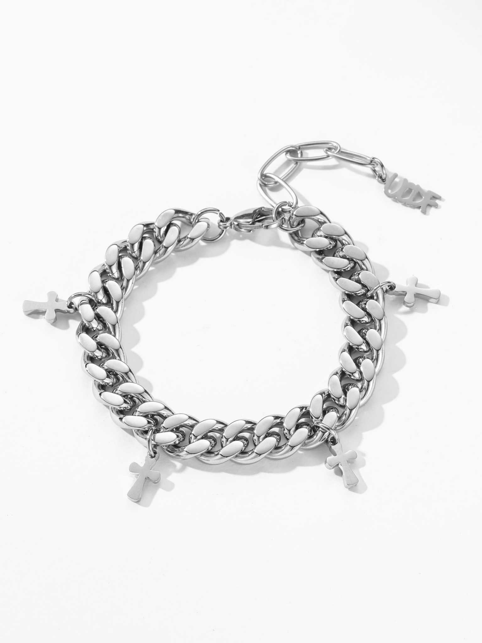 LINE_ALBUM_UCB007_251226_8