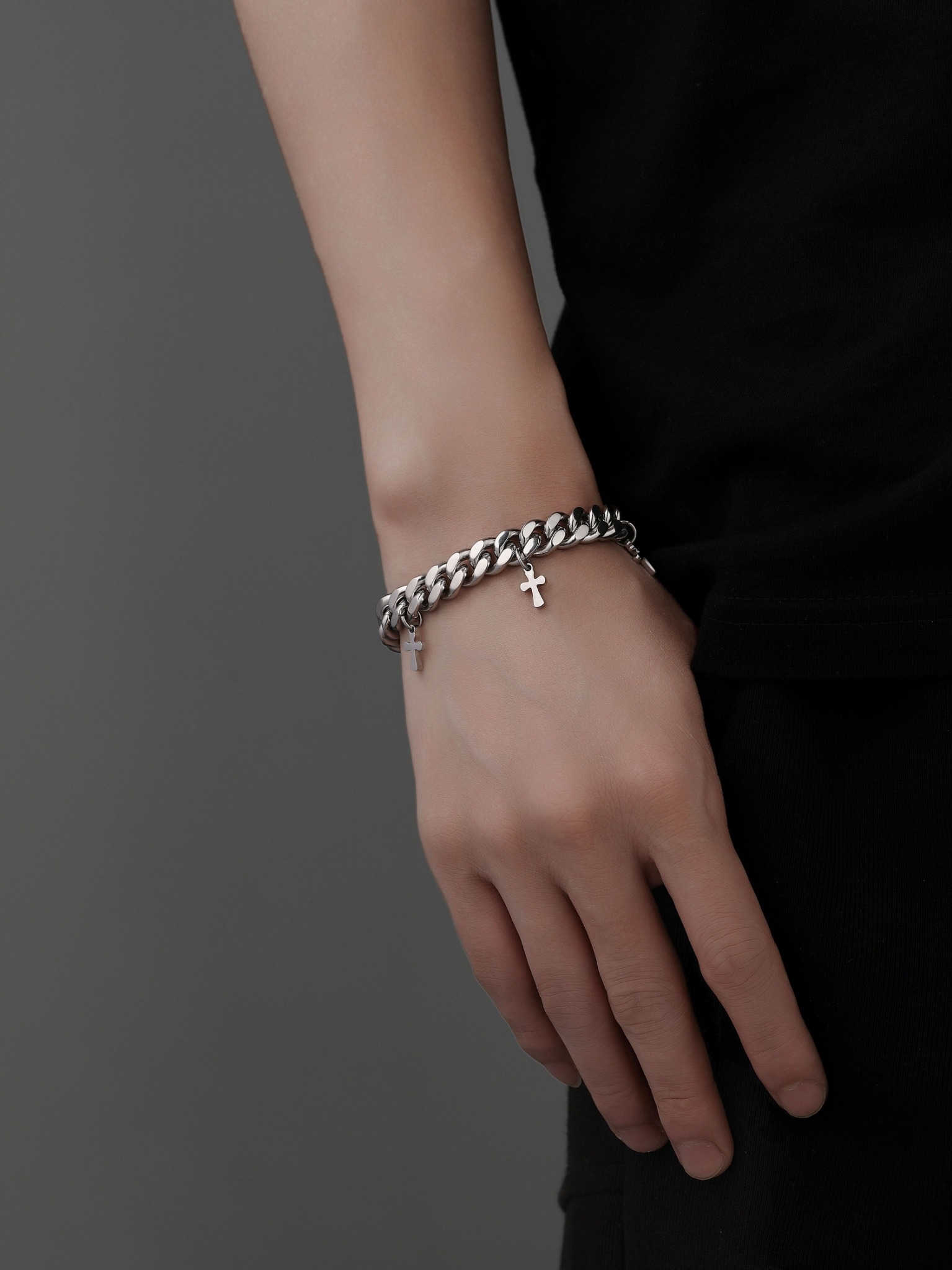 LINE_ALBUM_UCB007_251226_4