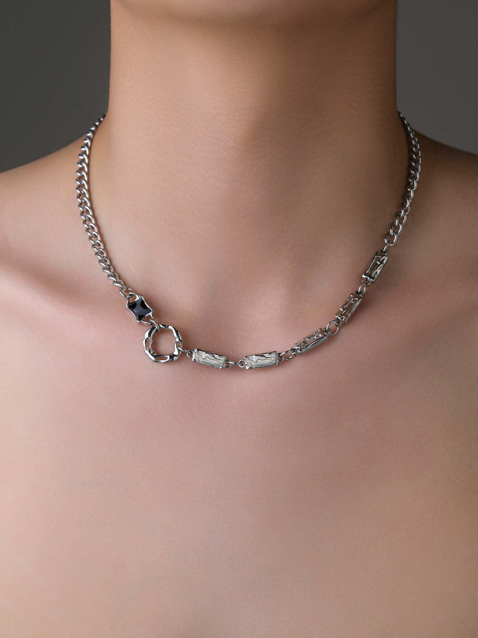 LINE_ALBUM_UCA013_251226_3