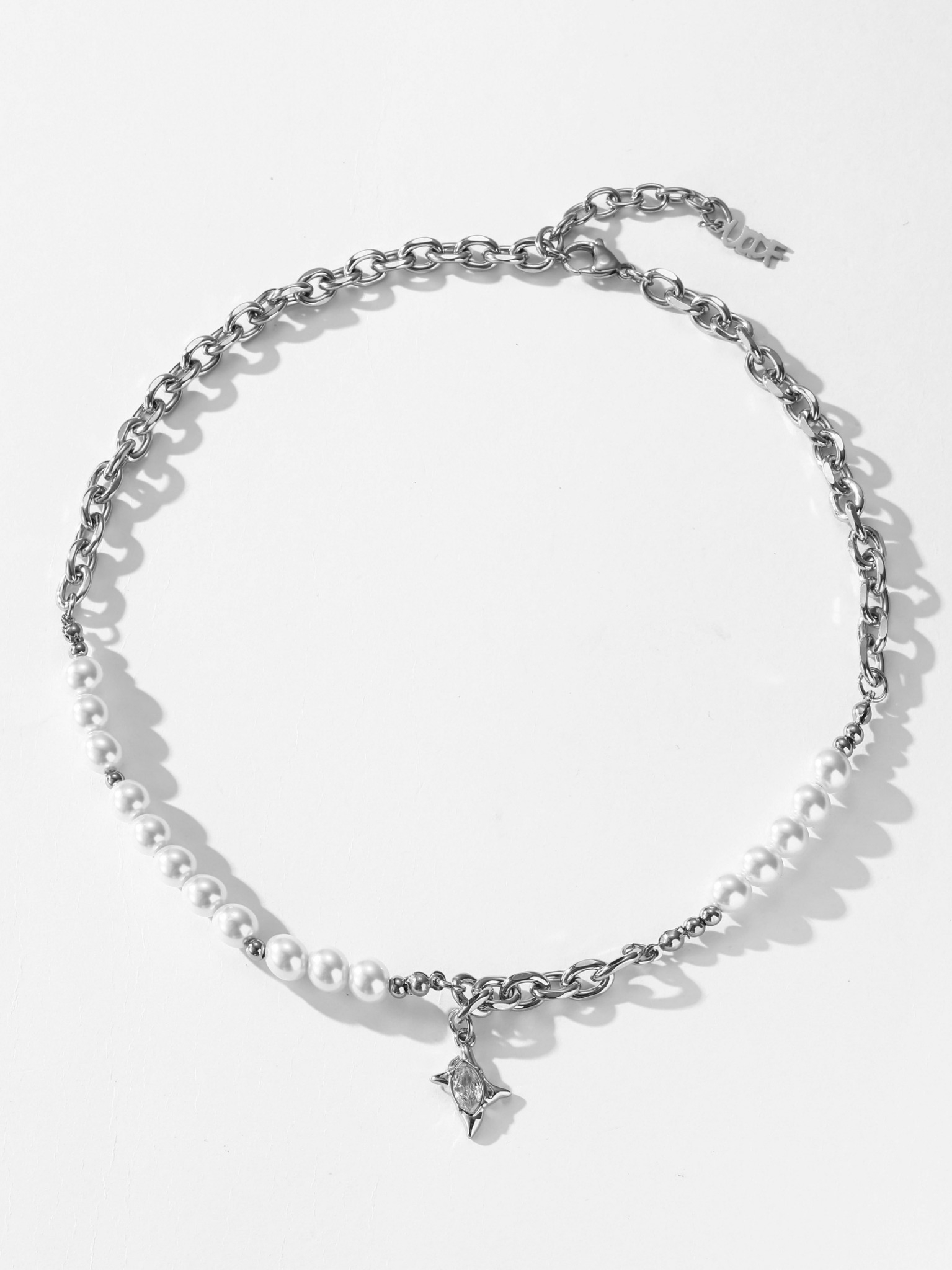 LINE_ALBUM_UCA019_251226_8