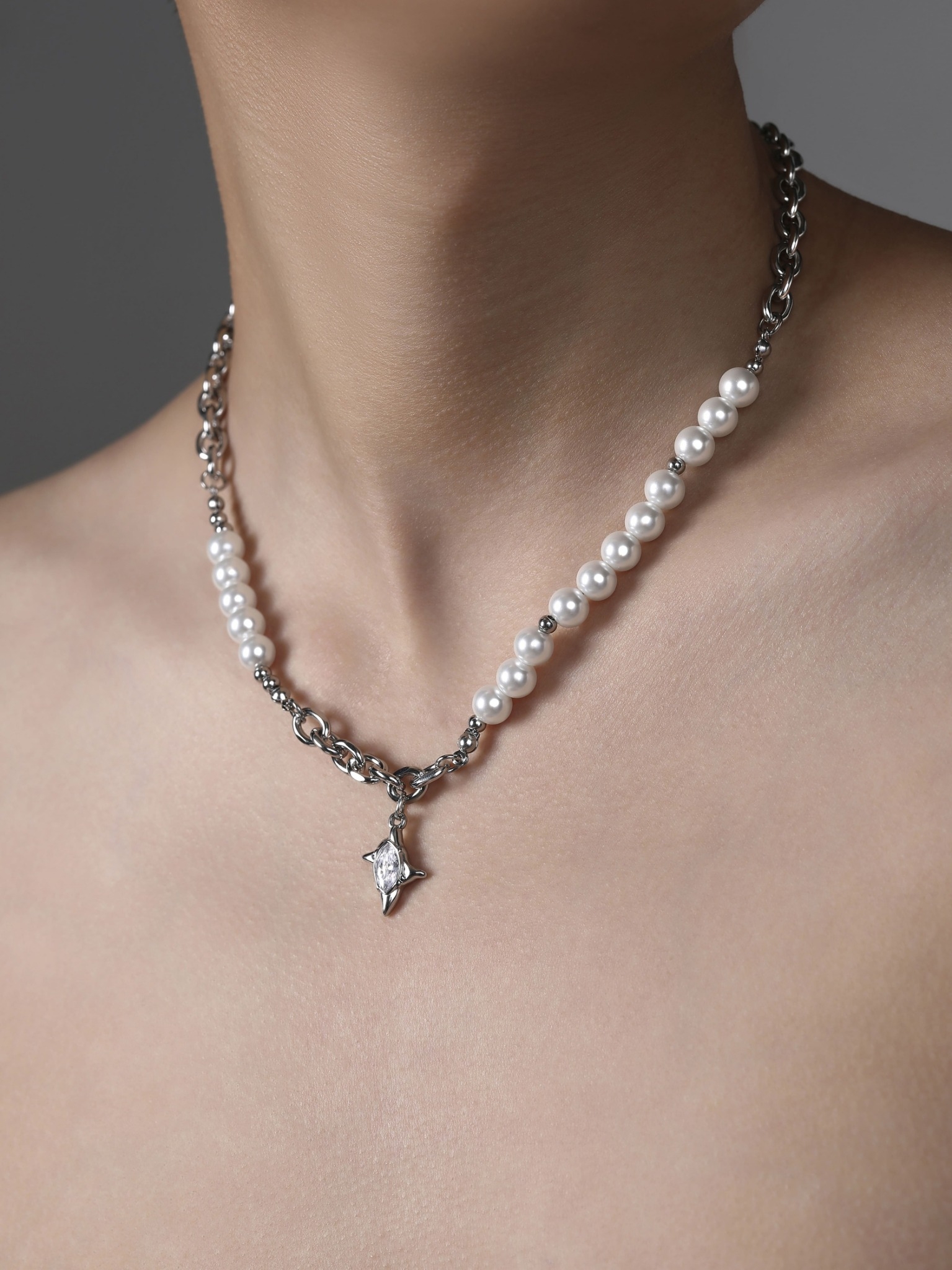 LINE_ALBUM_UCA019_251226_4