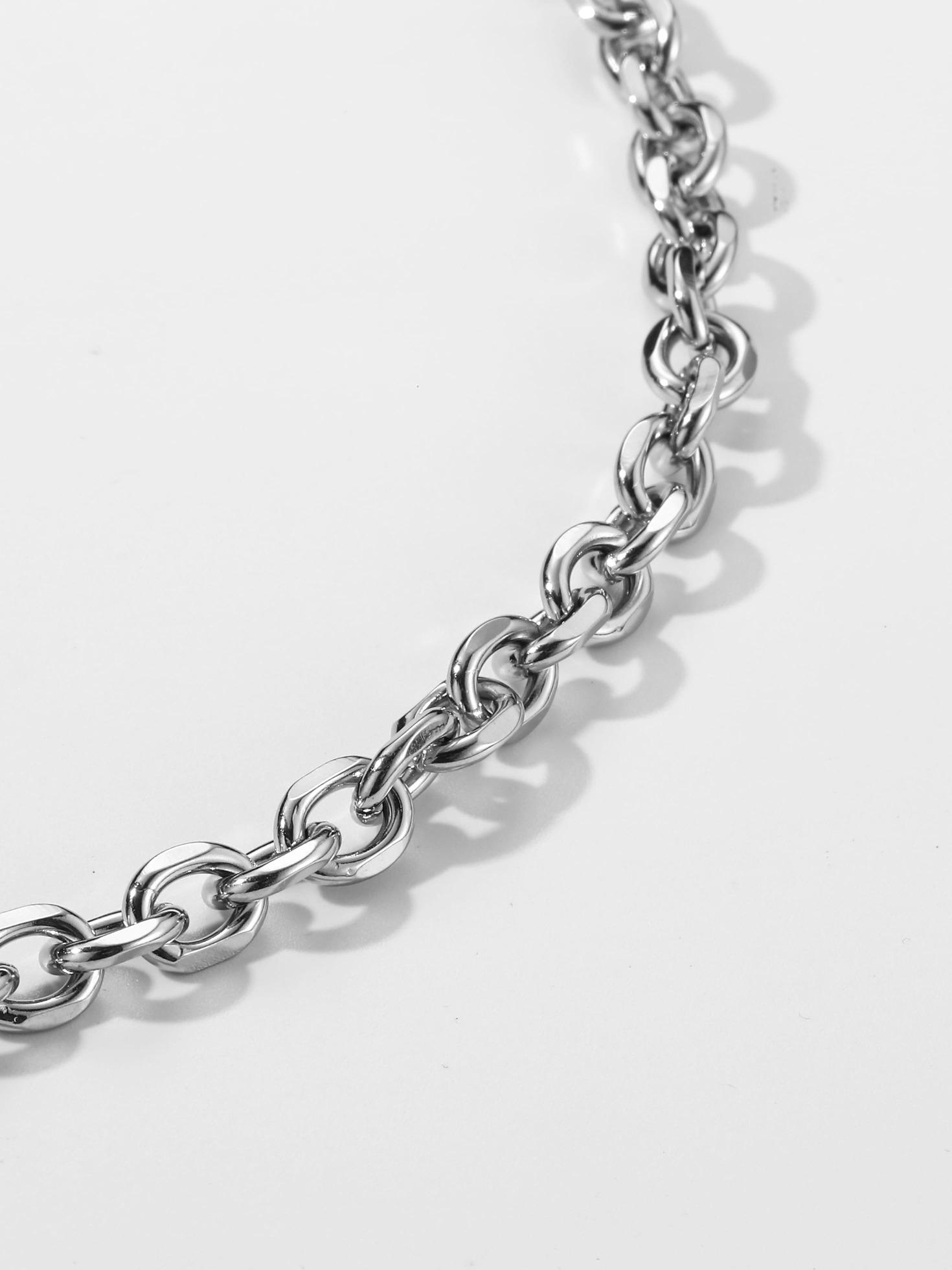 LINE_ALBUM_UCA009_251226_7