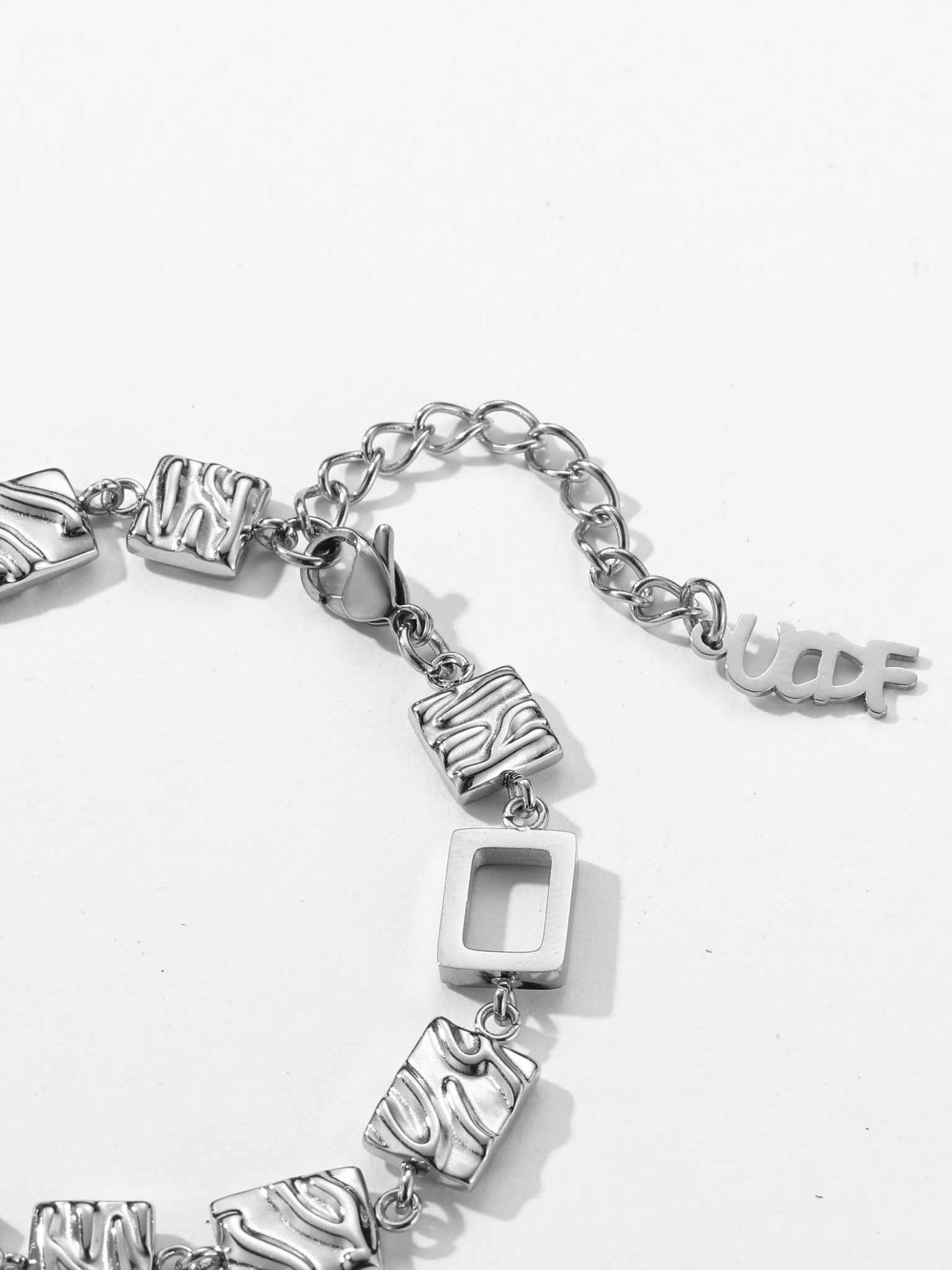 LINE_ALBUM_UCB001_251226_5