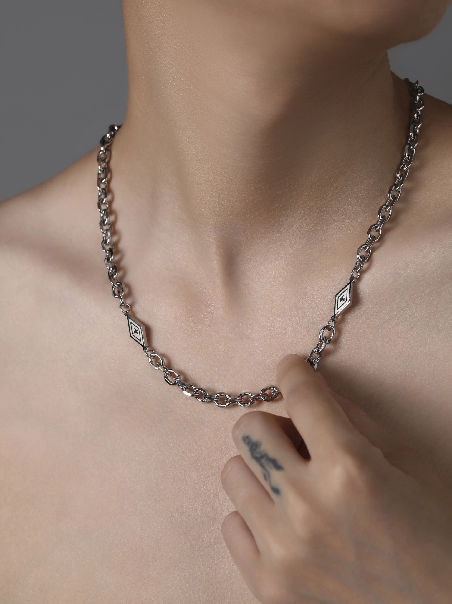 LINE_ALBUM_UCA028_251226_4