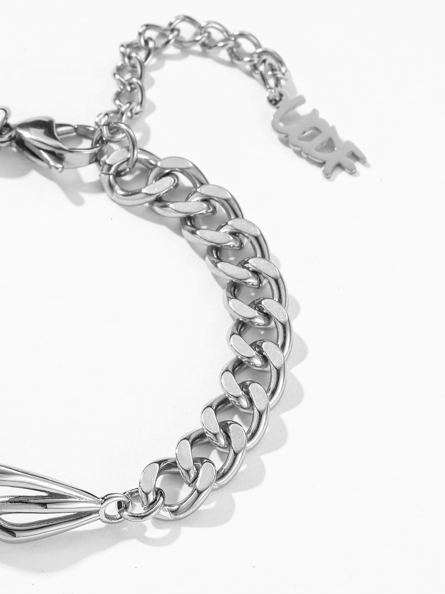 LINE_ALBUM_UCB002_251226_7