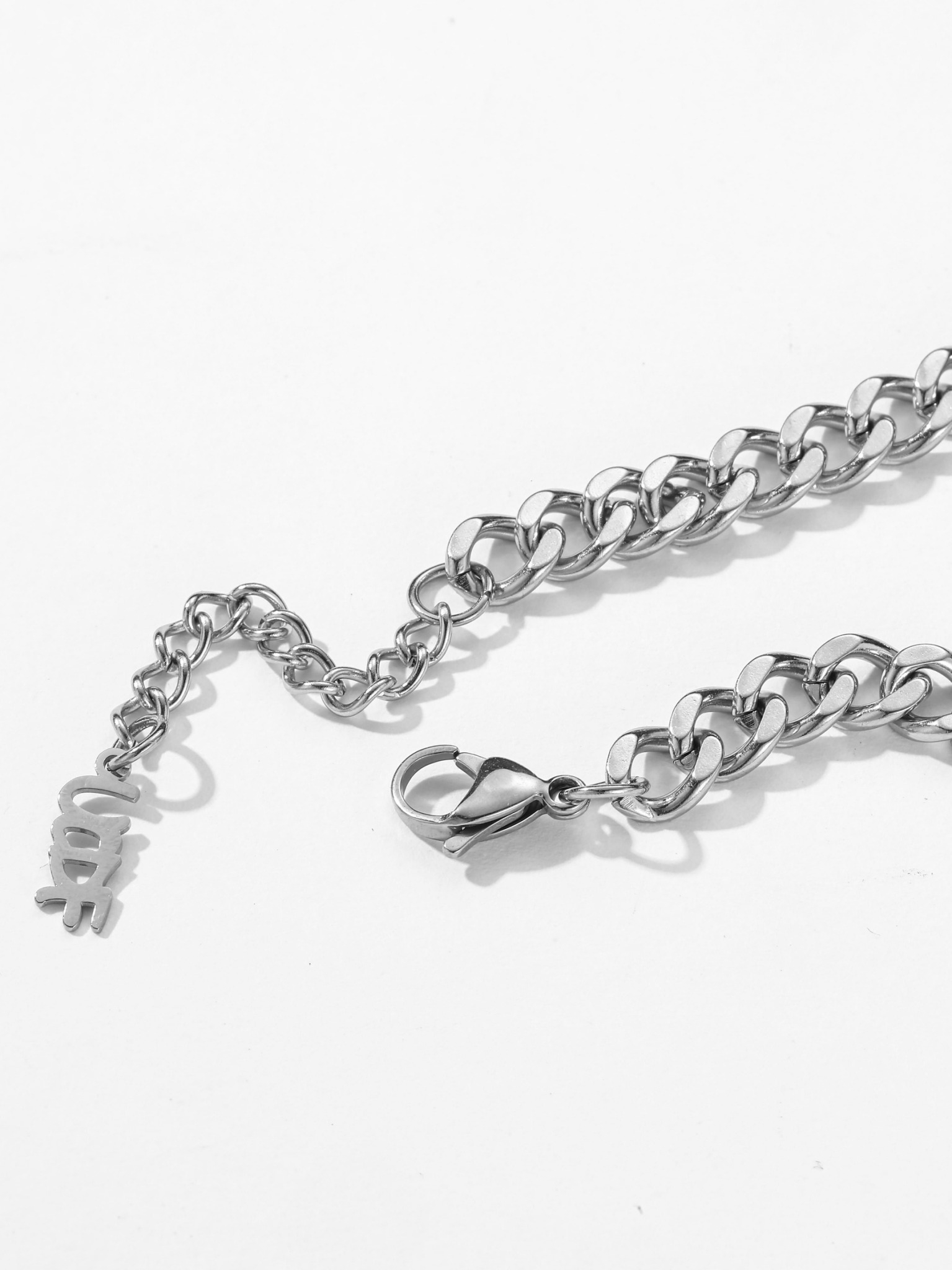 LINE_ALBUM_UCB002_251226_5