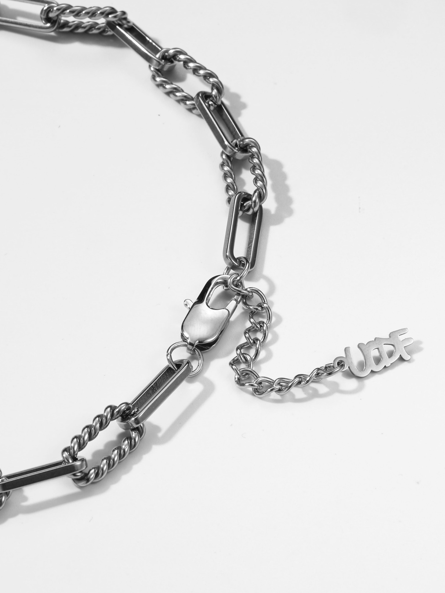 LINE_ALBUM_UCA007_251226_6