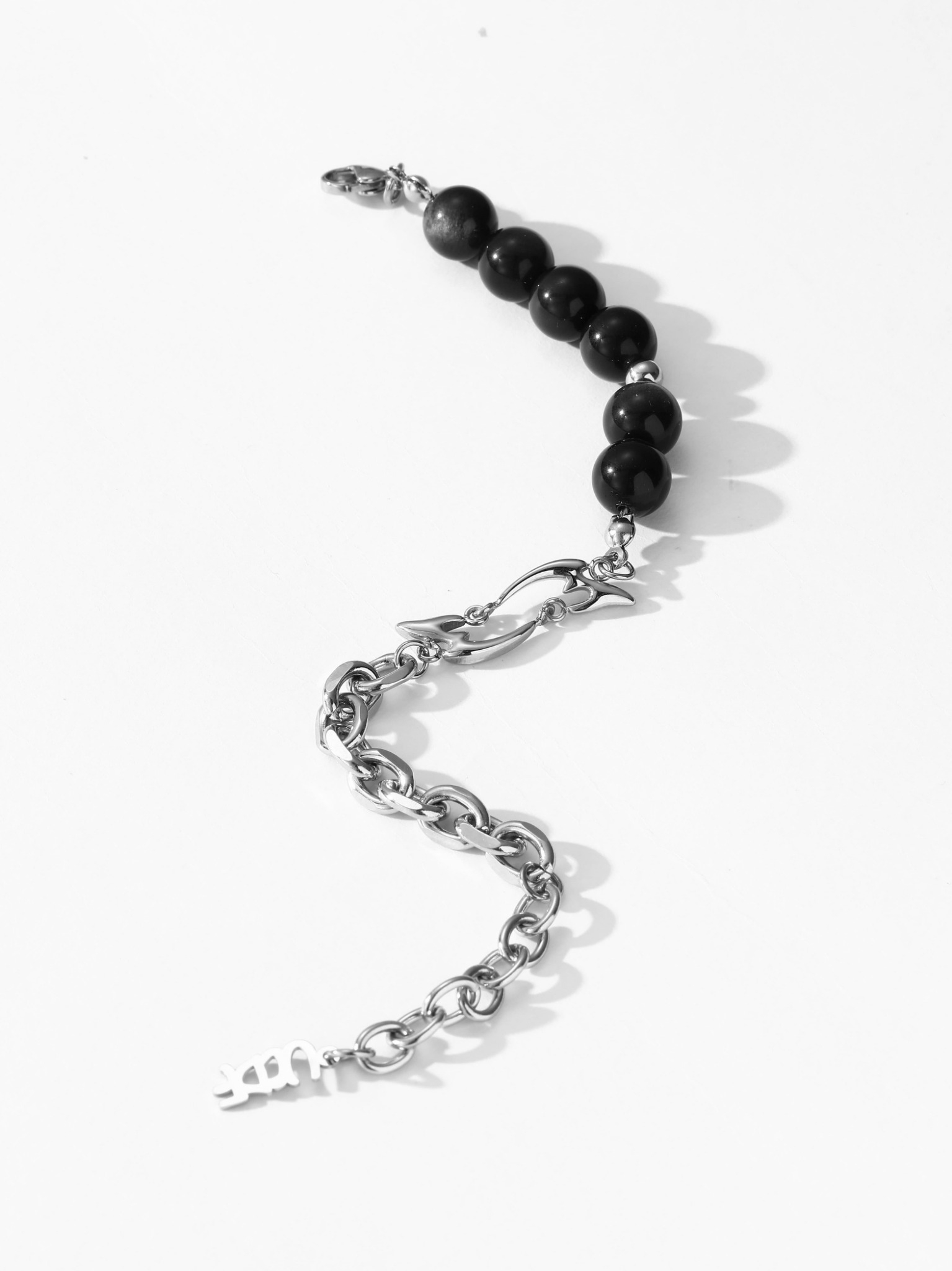 LINE_ALBUM_UCB009_251226_6