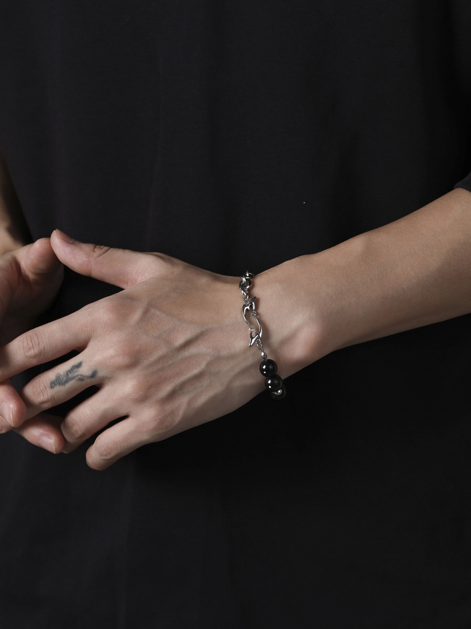 LINE_ALBUM_UCB009_251226_3