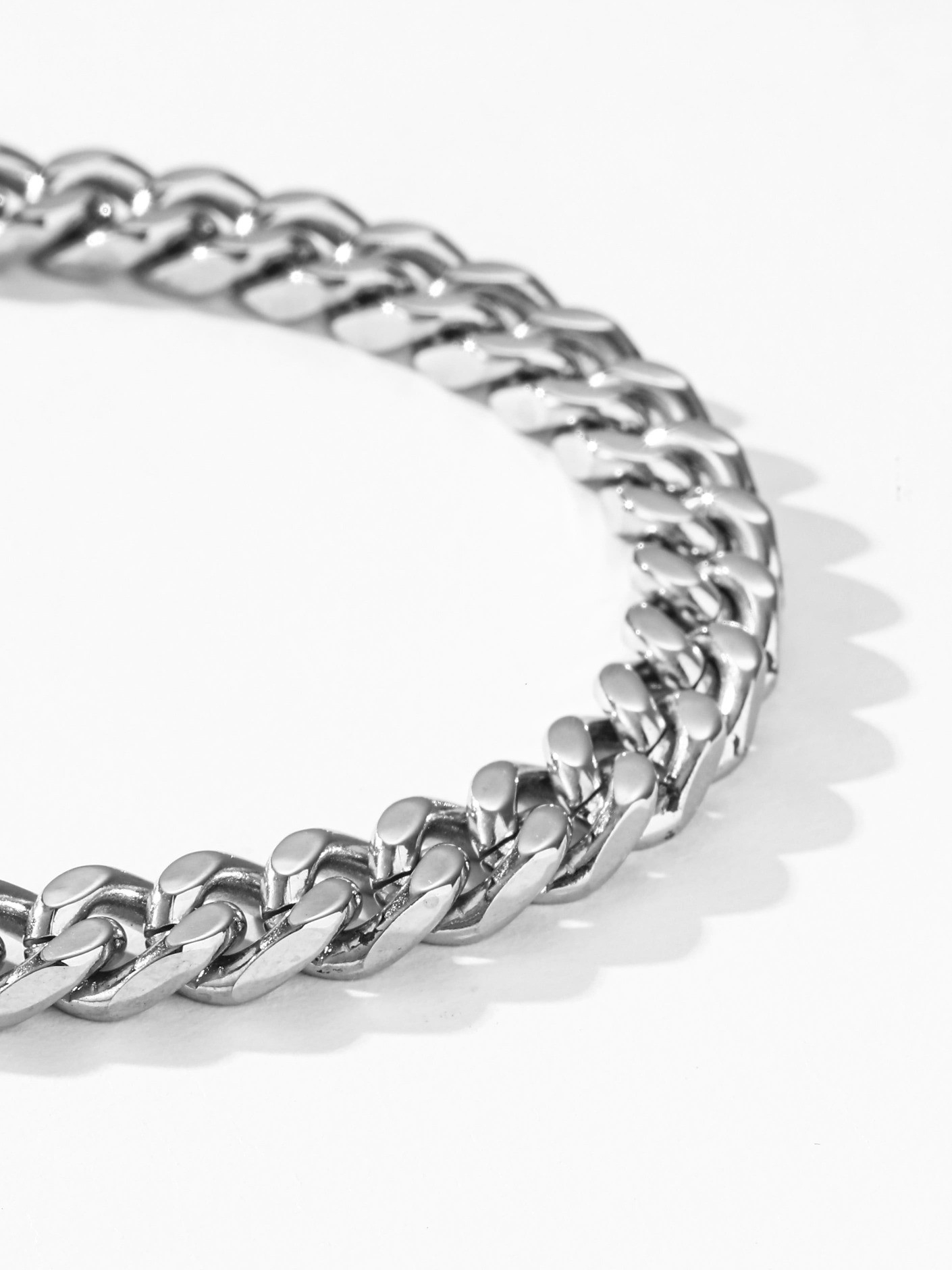 LINE_ALBUM_UCB014_251226_5