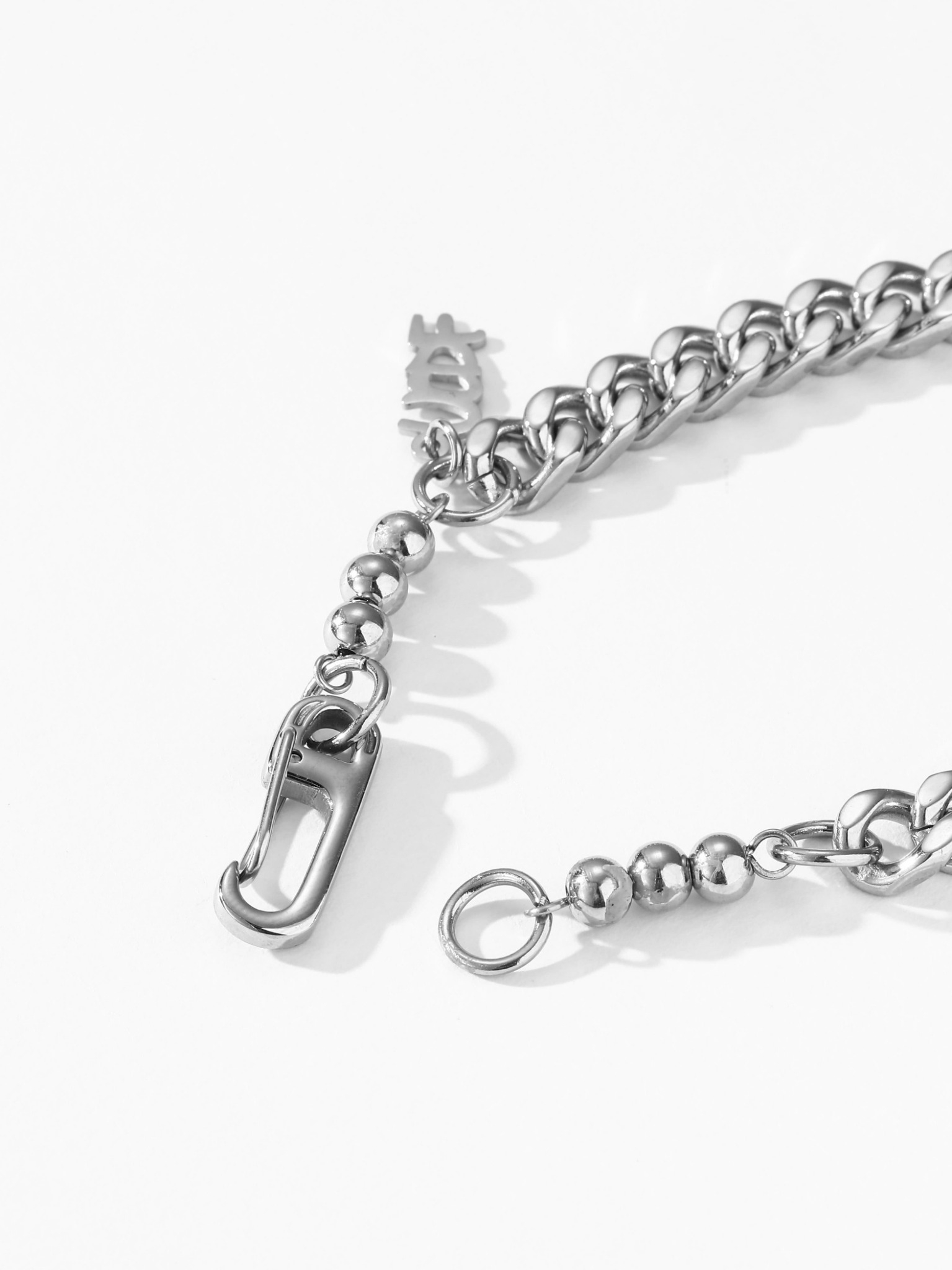 LINE_ALBUM_UCB014_251226_6