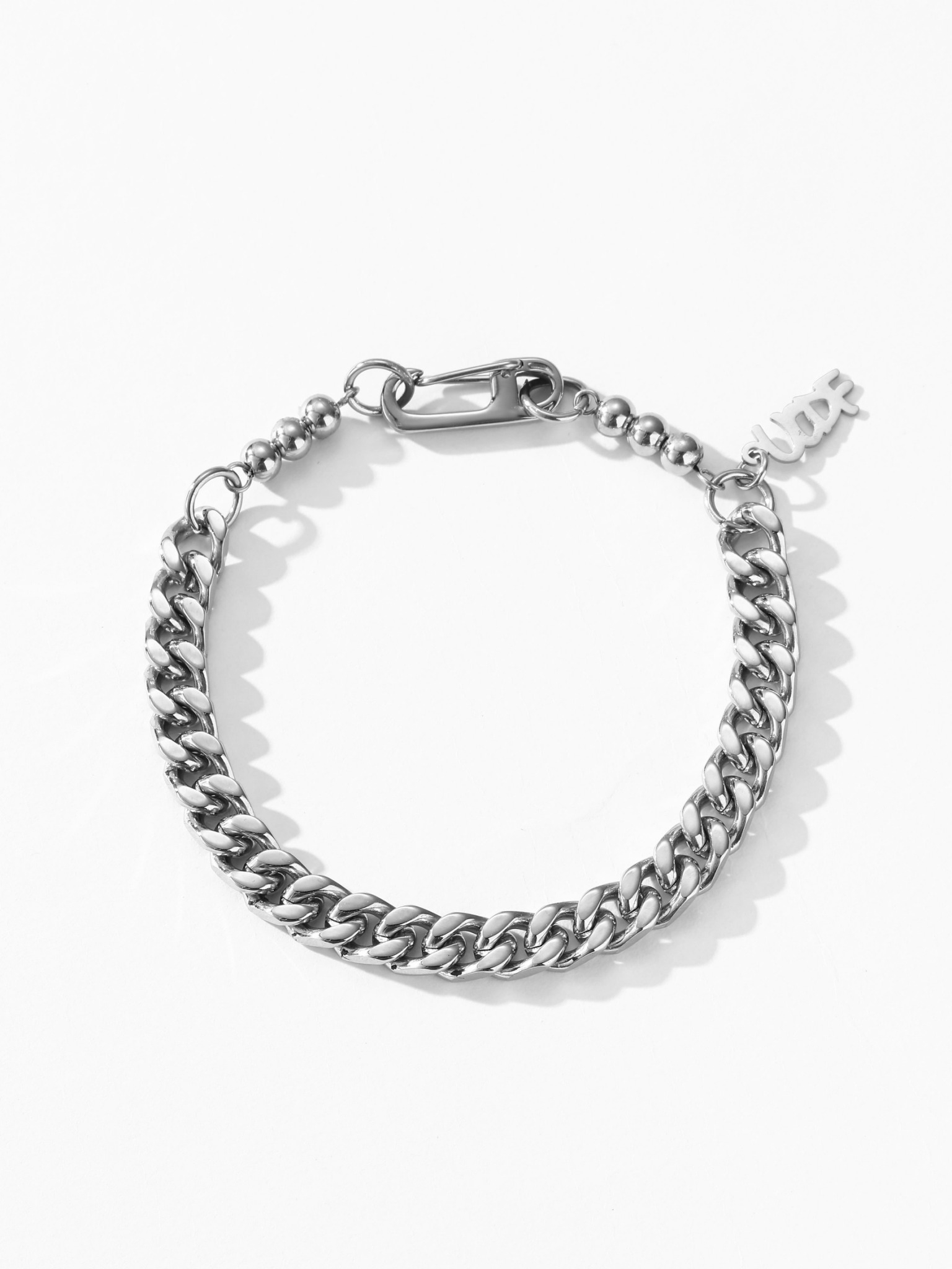 LINE_ALBUM_UCB014_251226_8