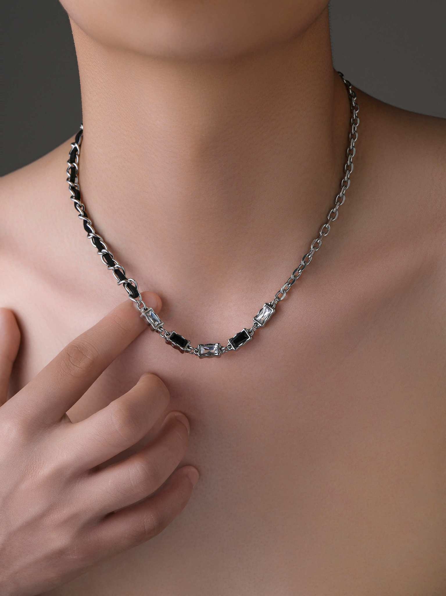 LINE_ALBUM_UCA011_251226_2