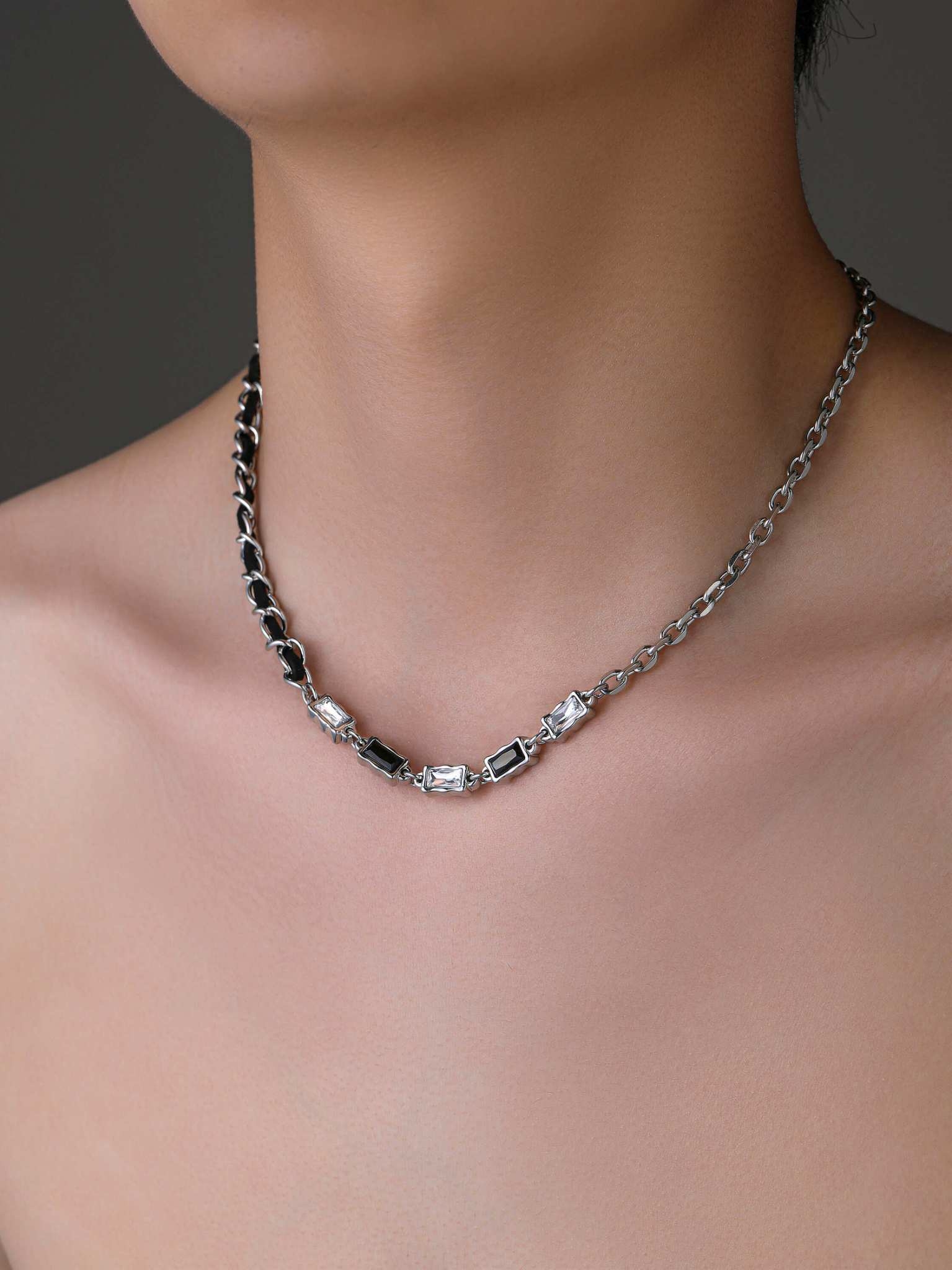 LINE_ALBUM_UCA011_251226_4